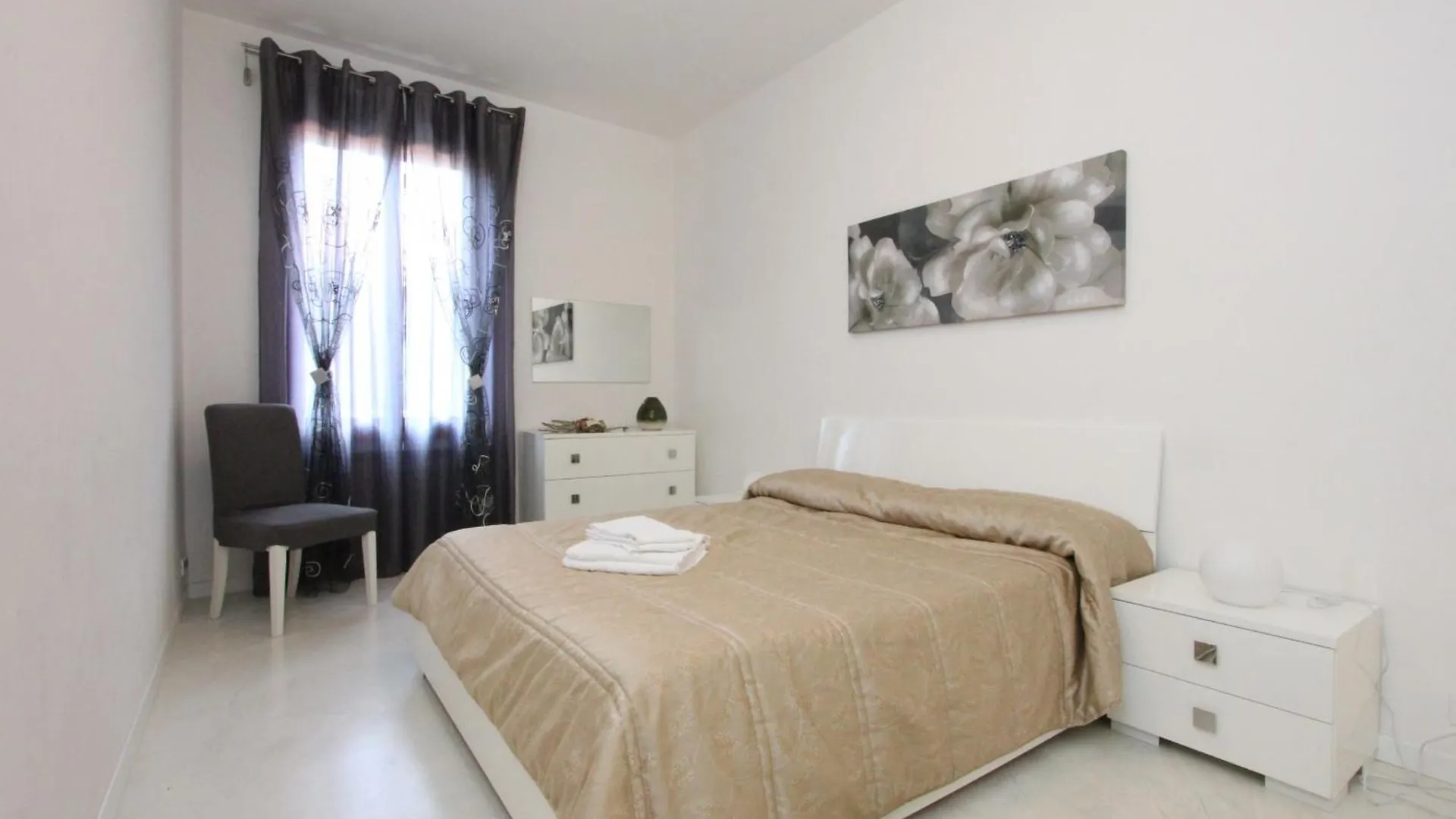 City Apartments Rialto Market Venedig 0*,