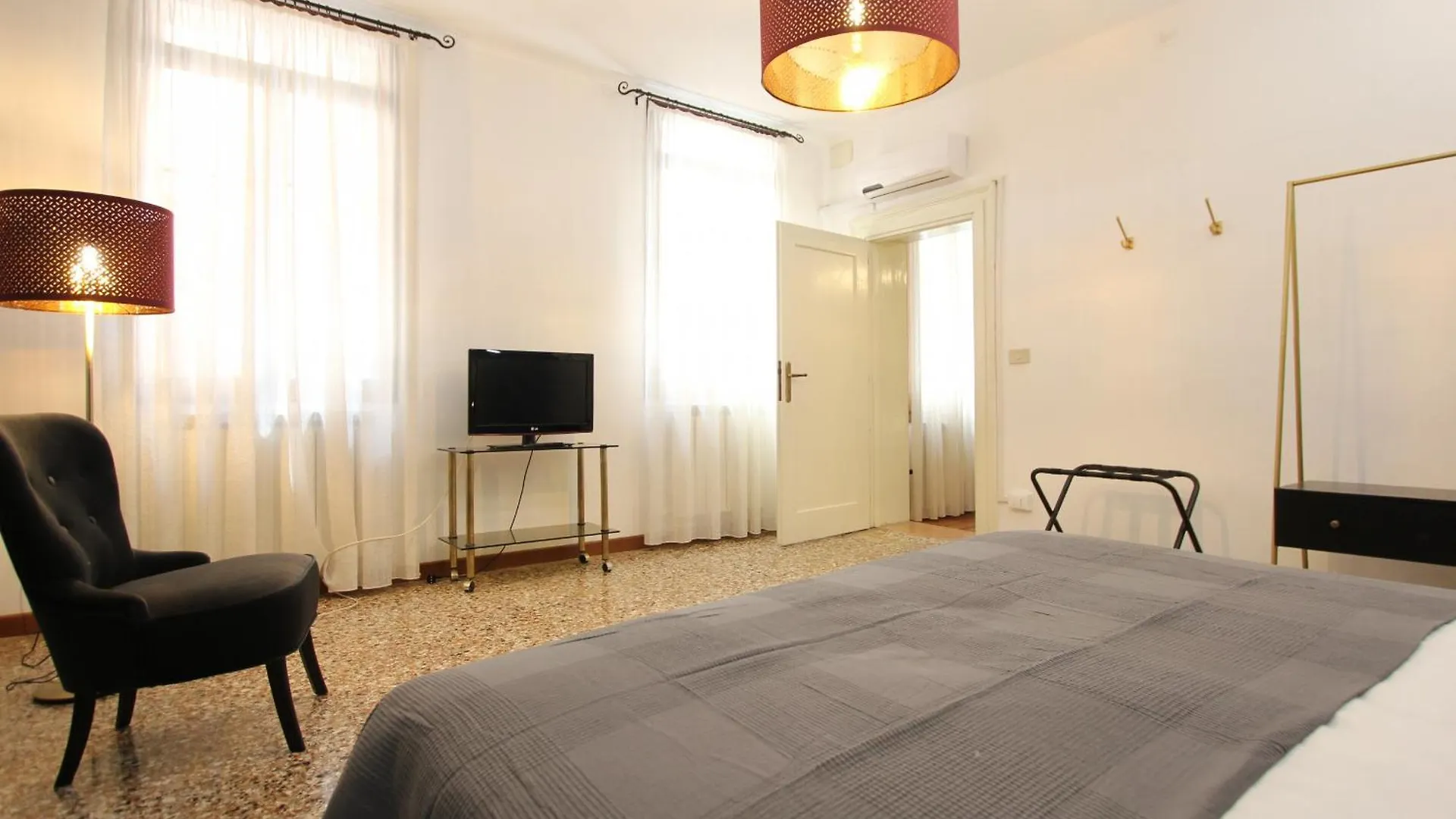 City Apartments Rialto Market Venedig